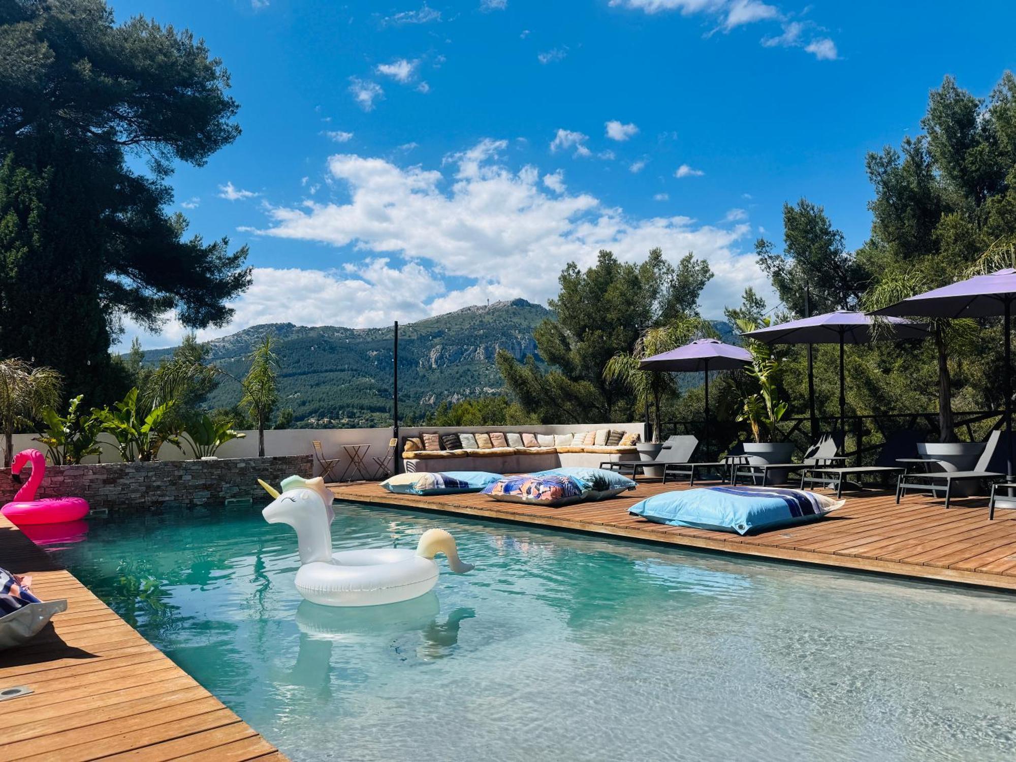 Villa Holistika : Bed And Breakfast / Pool / Air Conditioning/ Mont Faron Toulon Exterior photo